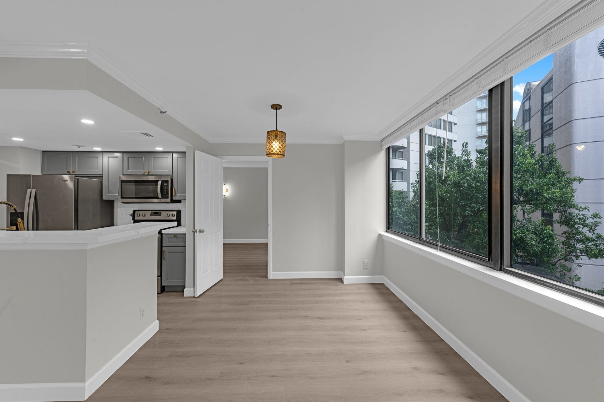 3525 Sage Rd, #304, Houston, TX 77056 3525 Sage Rd, #304, Houston, TX 77056