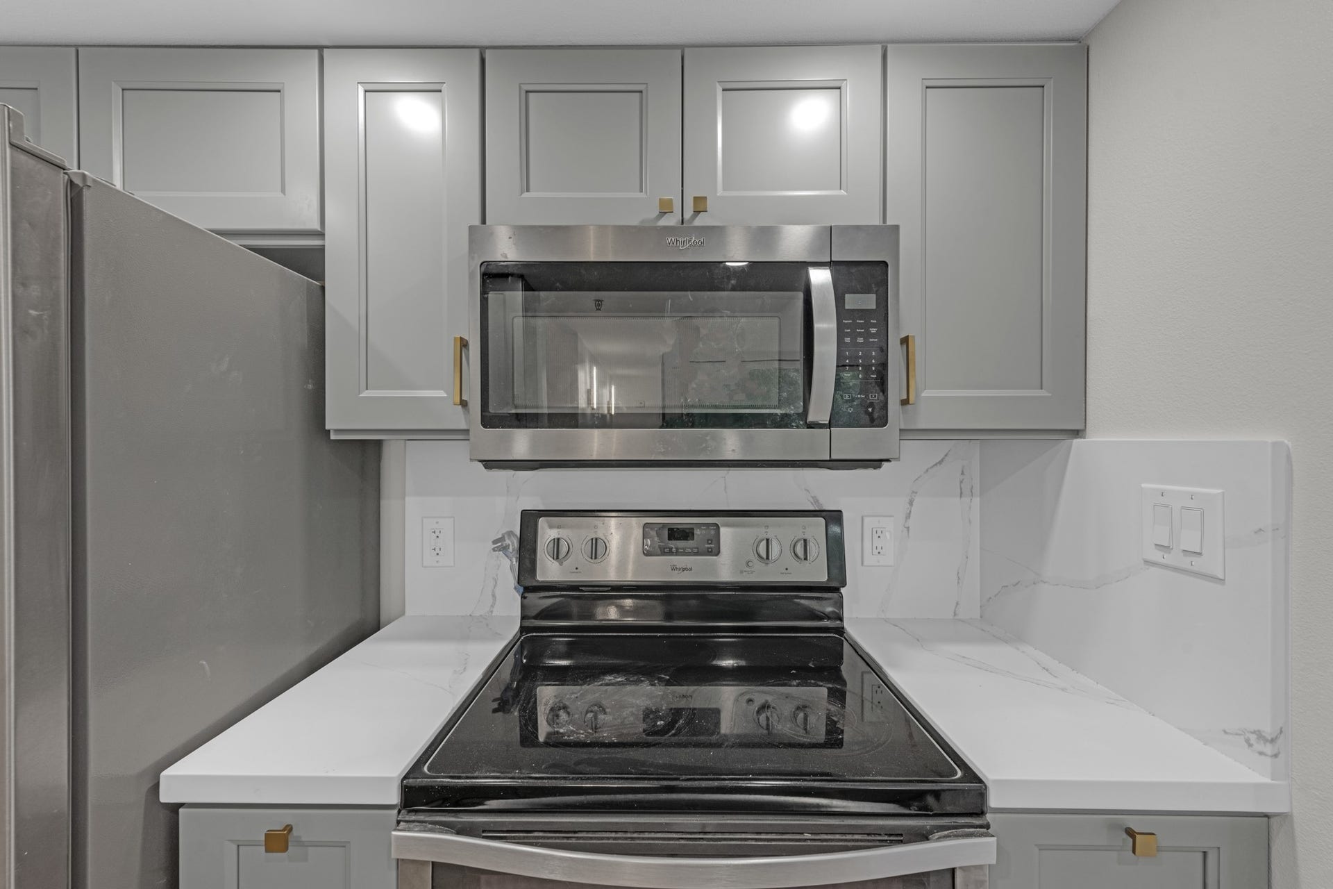 3525 Sage Rd, #304, Houston, TX 77056 3525 Sage Rd, #304, Houston, TX 77056