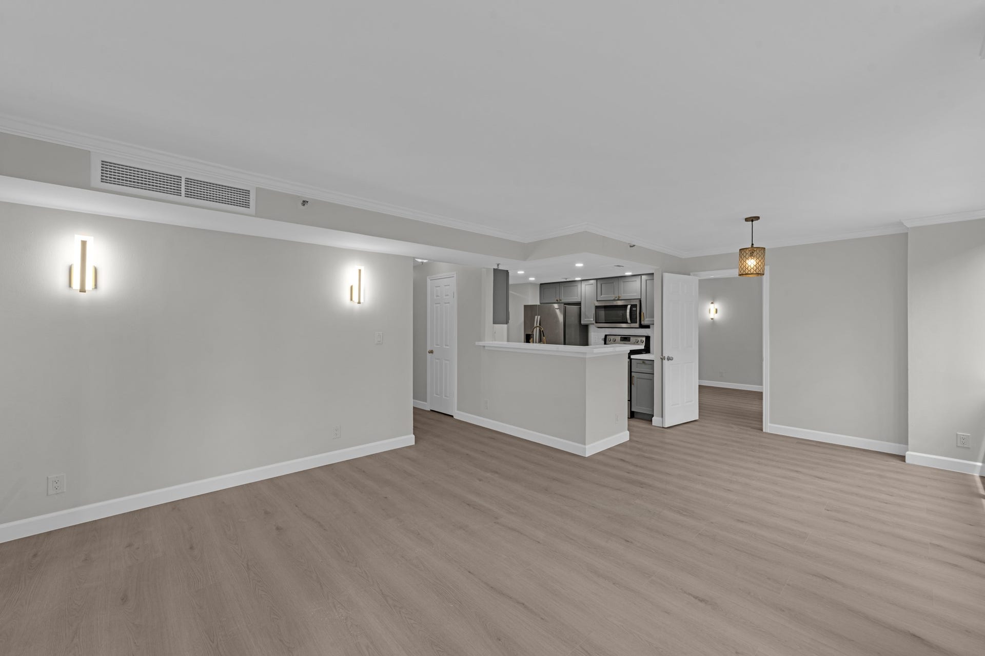 3525 Sage Rd, #304, Houston, TX 77056 3525 Sage Rd, #304, Houston, TX 77056