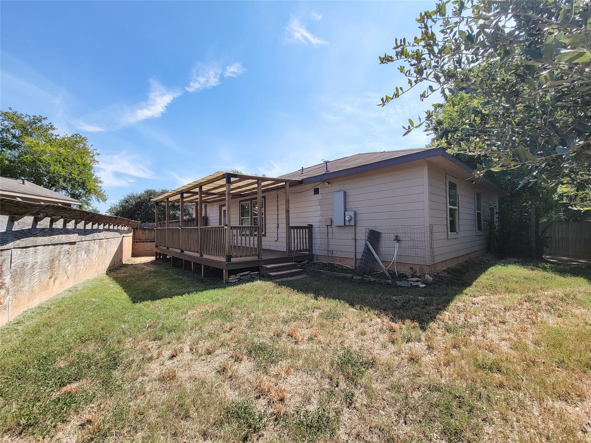 20 Carol Court, Brookshire, TX 77423 20 Carol Court, Brookshire, TX 77423