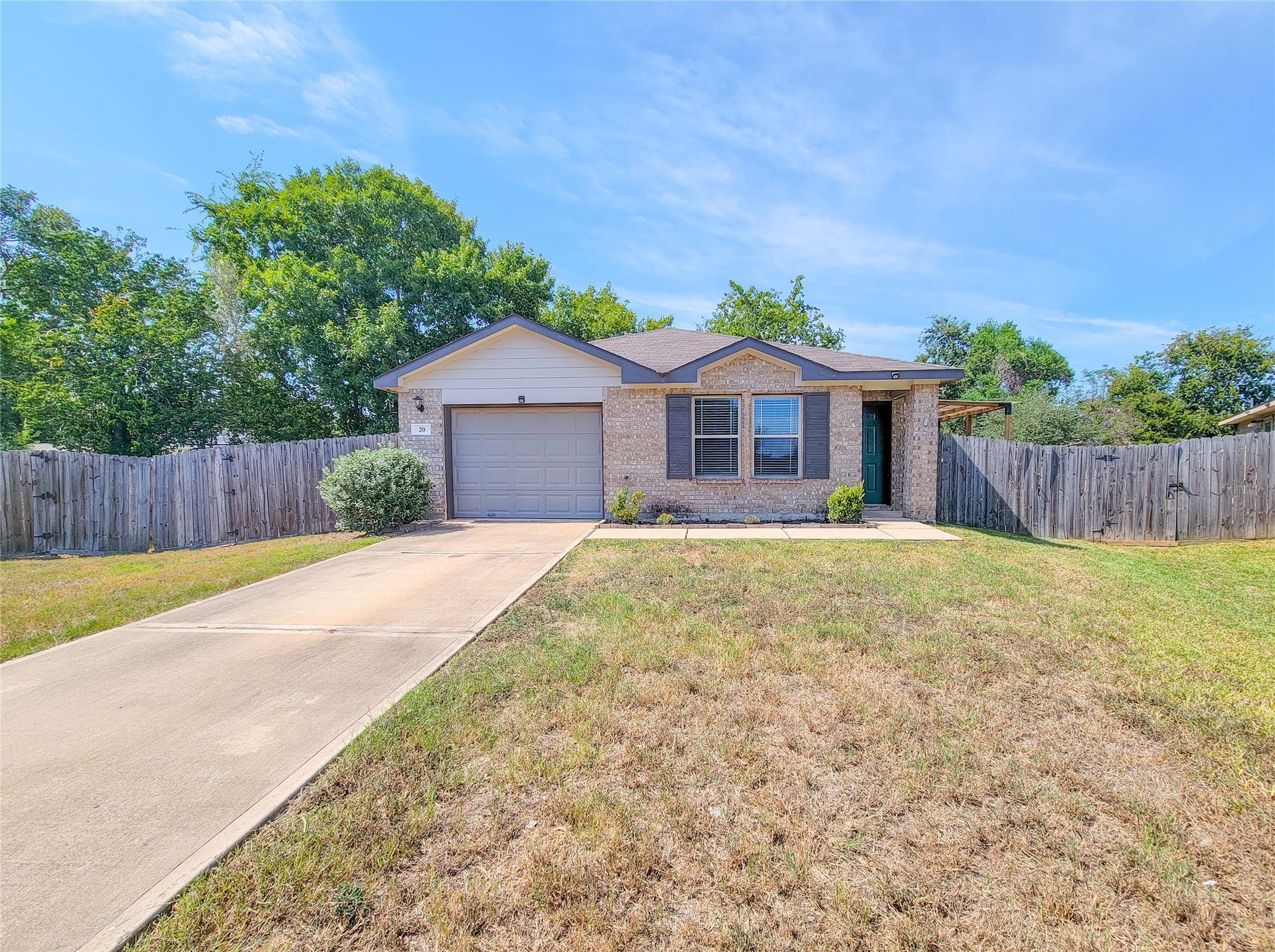 20 Carol Court, Brookshire, TX 77423 20 Carol Court, Brookshire, TX 77423
