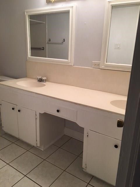 3928 W Alabama Street, #11, Houston, TX 77027 Bathroom