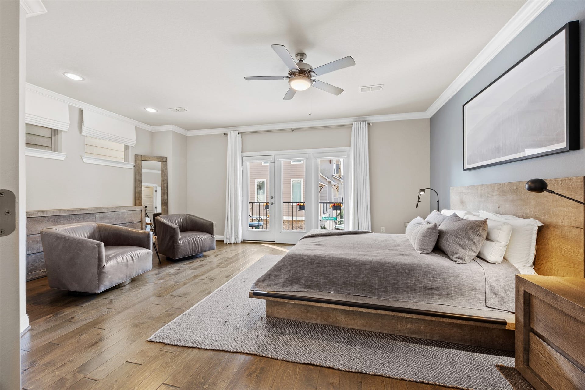 1006 Shepherd Oaks Drive, Houston, TX 77018 1006 Shepherd Oaks Drive, Houston, TX 77018