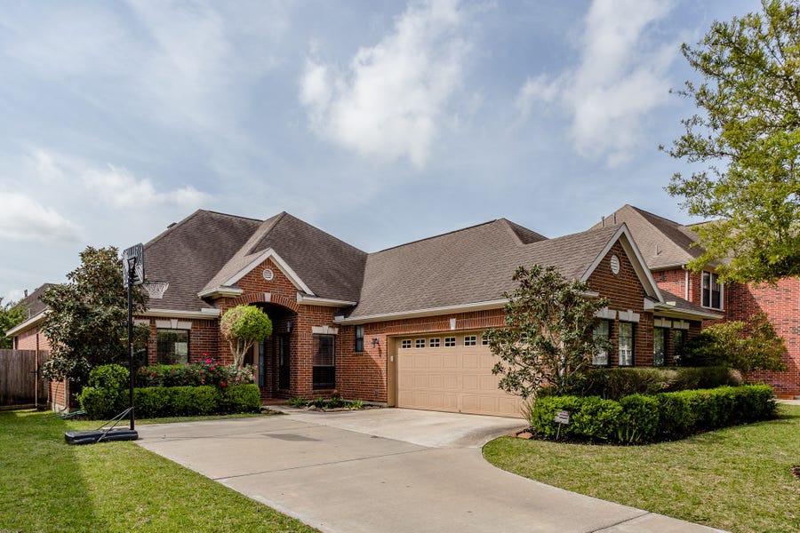 Property photo for 6706 Ashworth Drive, Sugar Land, TX
