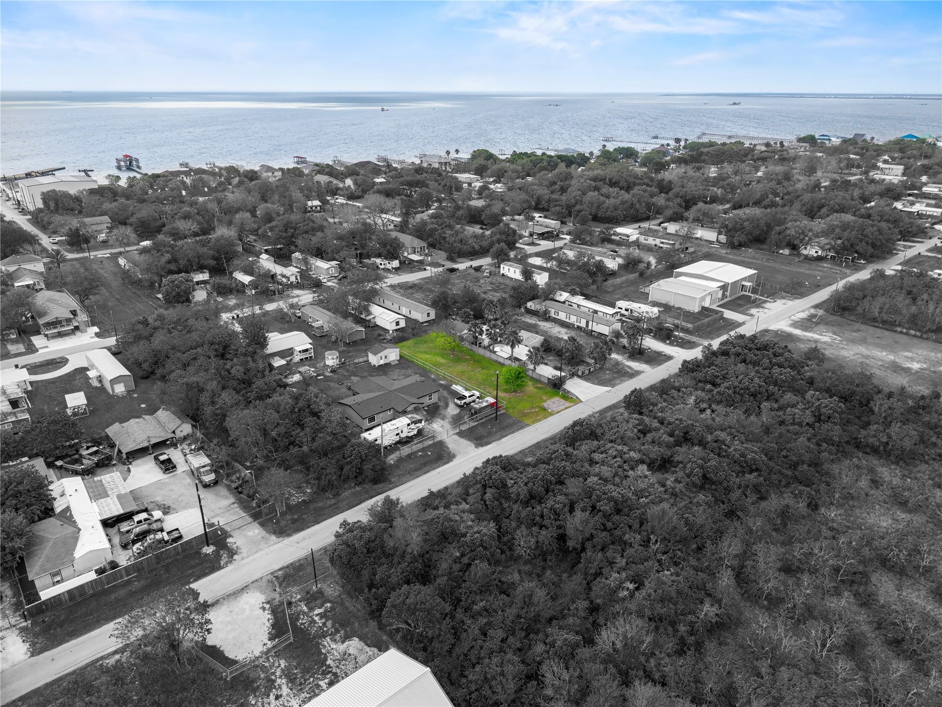 309 5th Street, San Leon, TX 77539 309 5th Street, San Leon, TX 77539