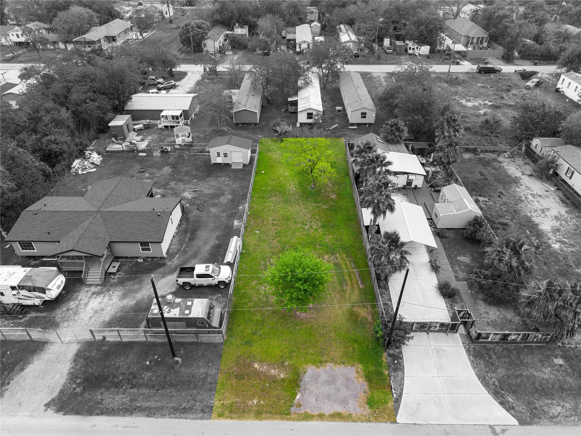 309 5th Street, San Leon, TX 77539 309 5th Street, San Leon, TX 77539