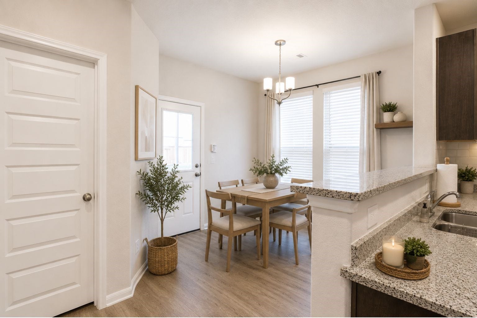 14706 Pinion Court, Conroe, TX 77302 VIRTUALLY STAGED