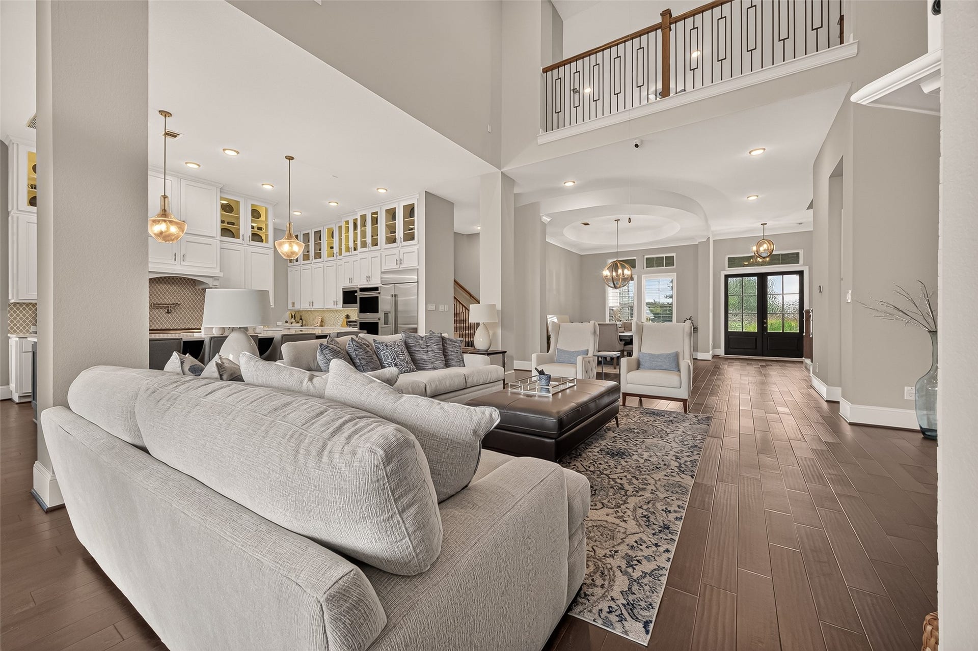 11219 Elm Creek Falls Court, Cypress, TX 77433 Open and inviting entry.