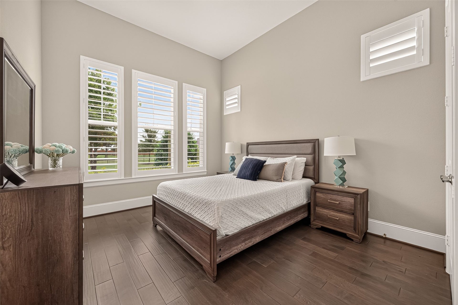 11219 Elm Creek Falls Court, Cypress, TX 77433 A secondary bedroom on first floor.