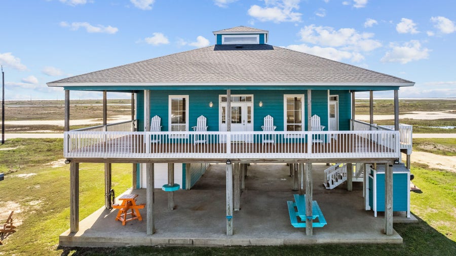 Property photo for 522 Dolphin, Freeport, TX
