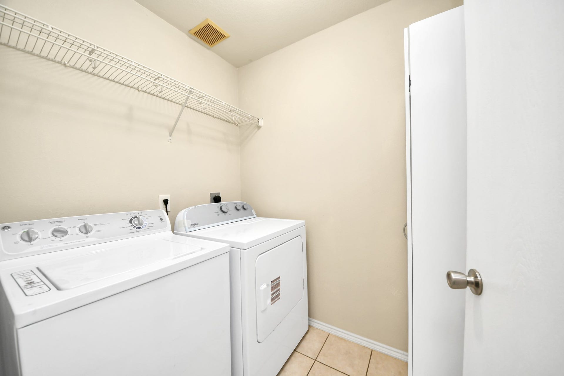 3030 Red Stag Pass, Missouri City, TX 77459 3030 Red Stag Pass, Missouri City, TX 77459