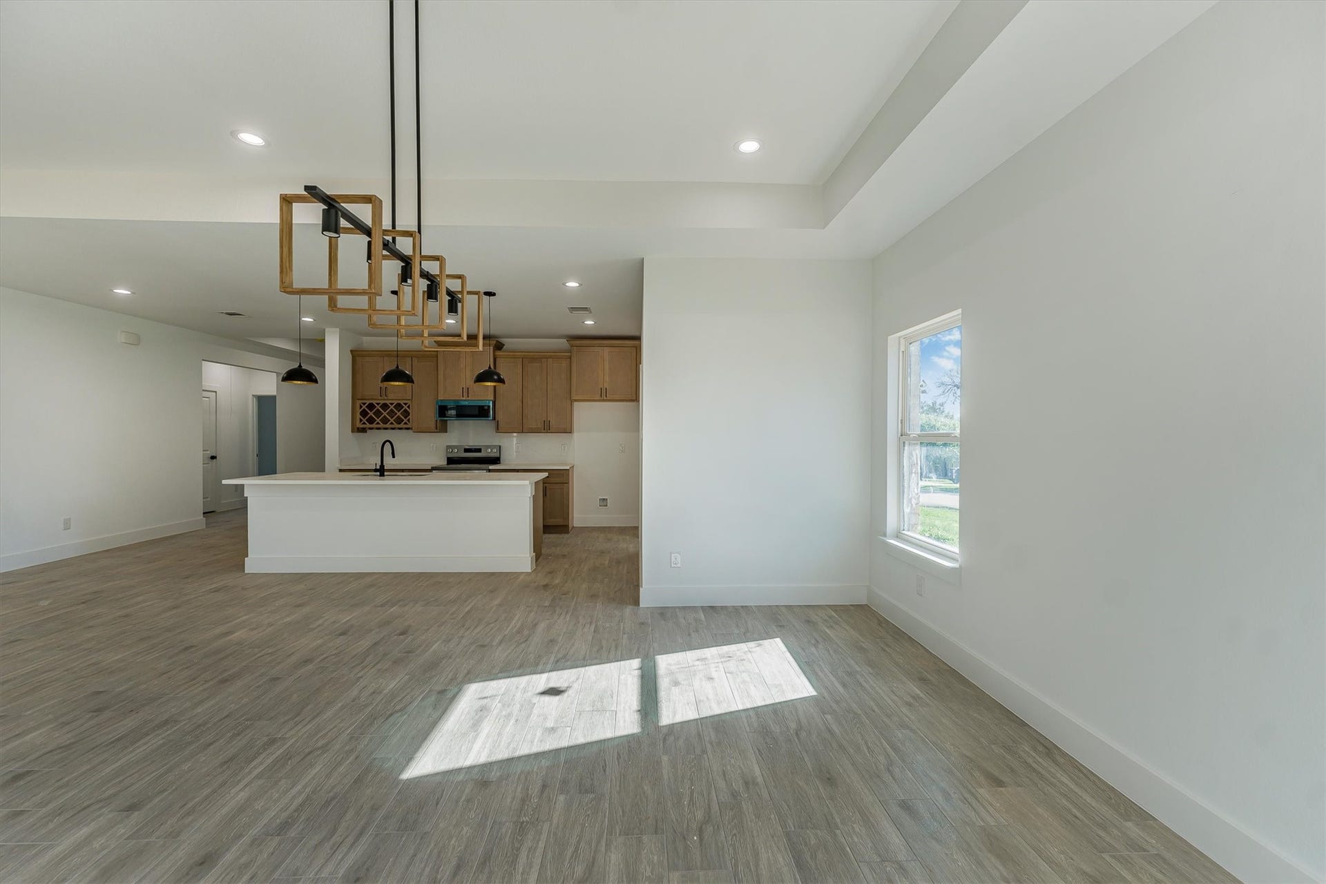 10703 Hillside Drive, Montgomery, TX 77356 10703 Hillside Drive, Montgomery, TX 77356