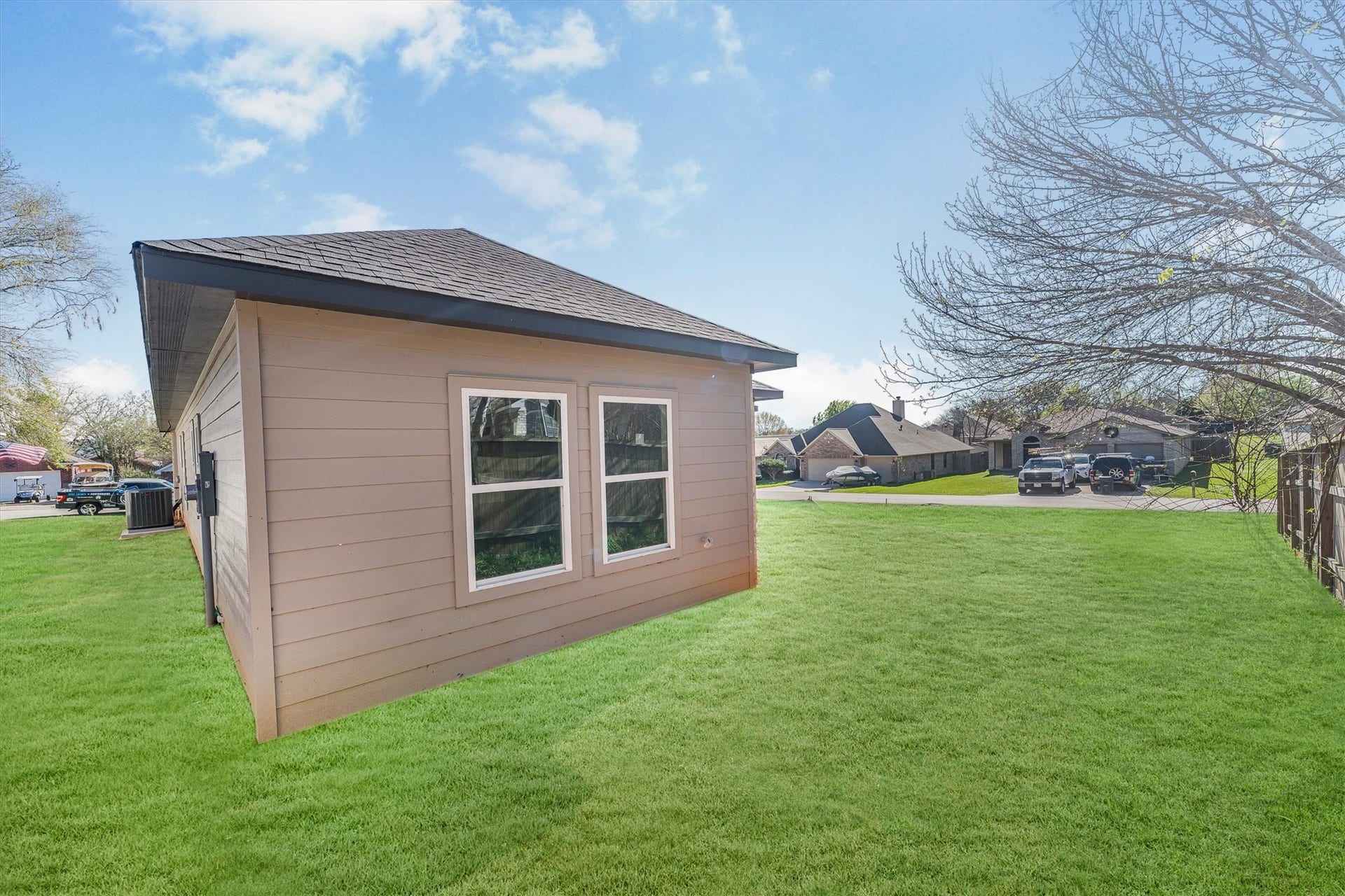 10703 Hillside Drive, Montgomery, TX 77356 10703 Hillside Drive, Montgomery, TX 77356