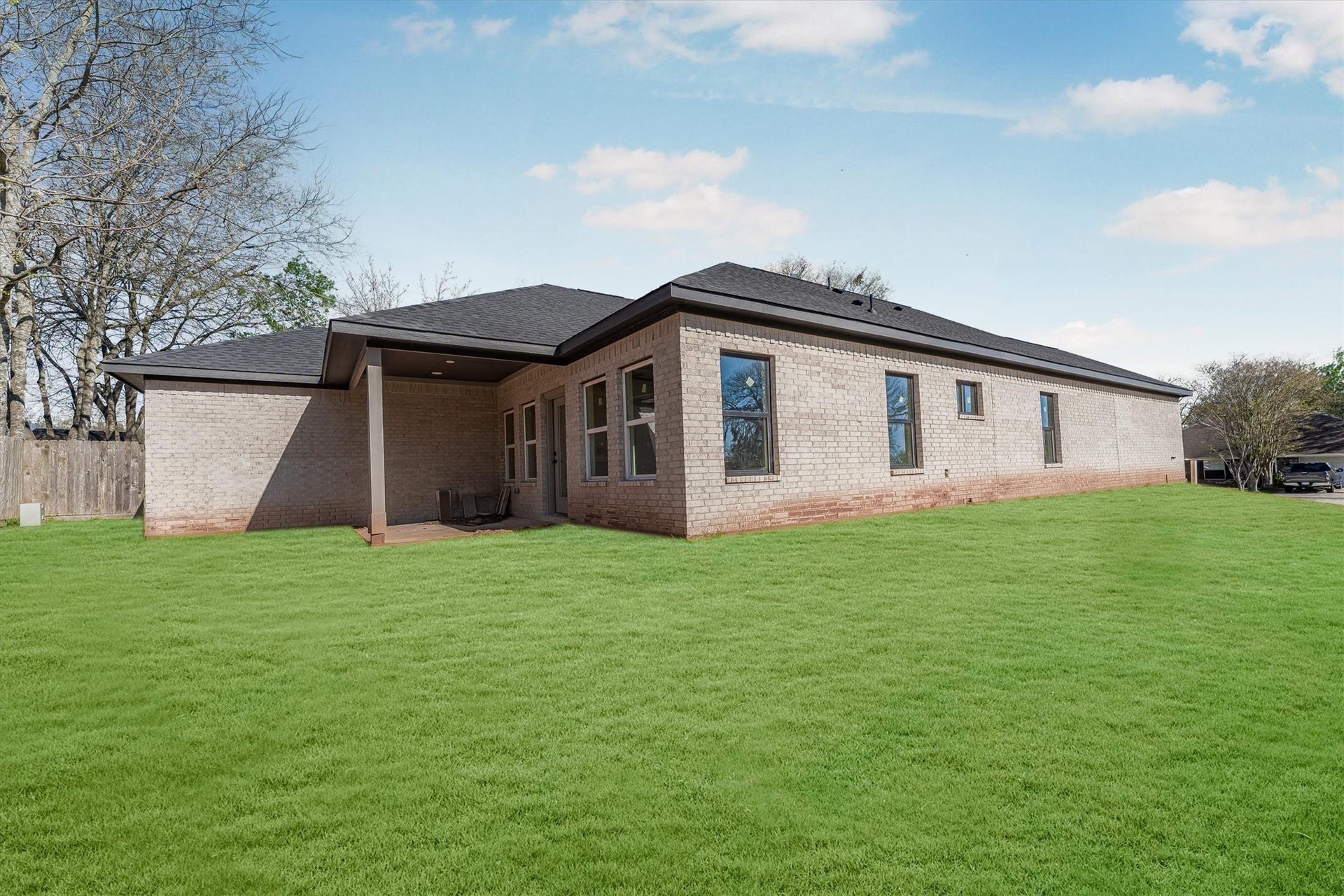 10703 Hillside Drive, Montgomery, TX 77356 10703 Hillside Drive, Montgomery, TX 77356