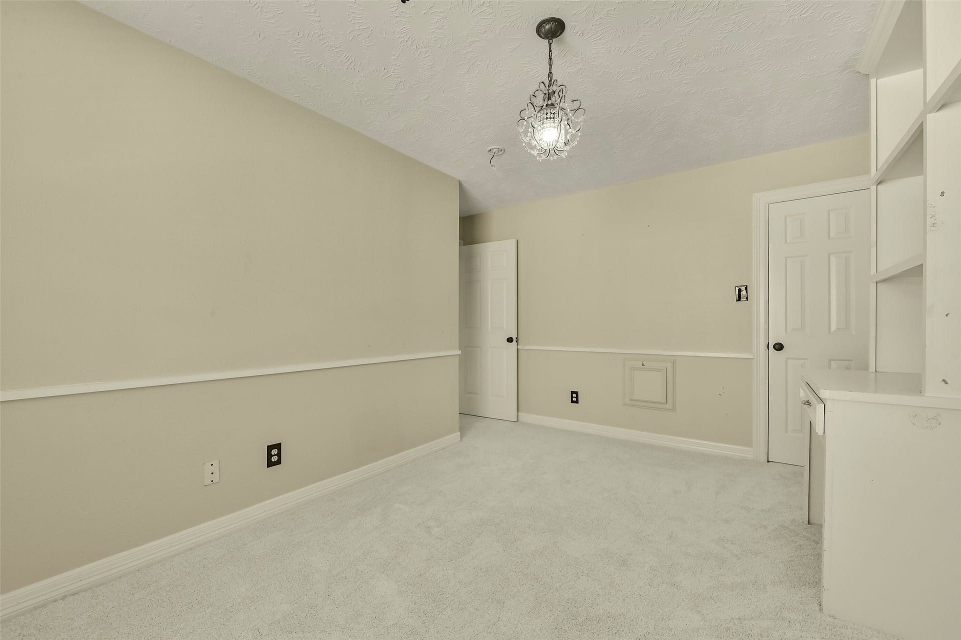 11003 Pinewood Court, La Porte, TX 77571 Secondary Bedroom 2
