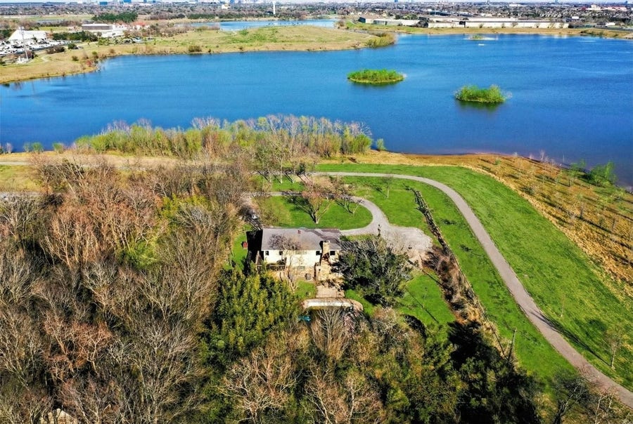 Property photo for 14355 Schiller Road, Houston, TX