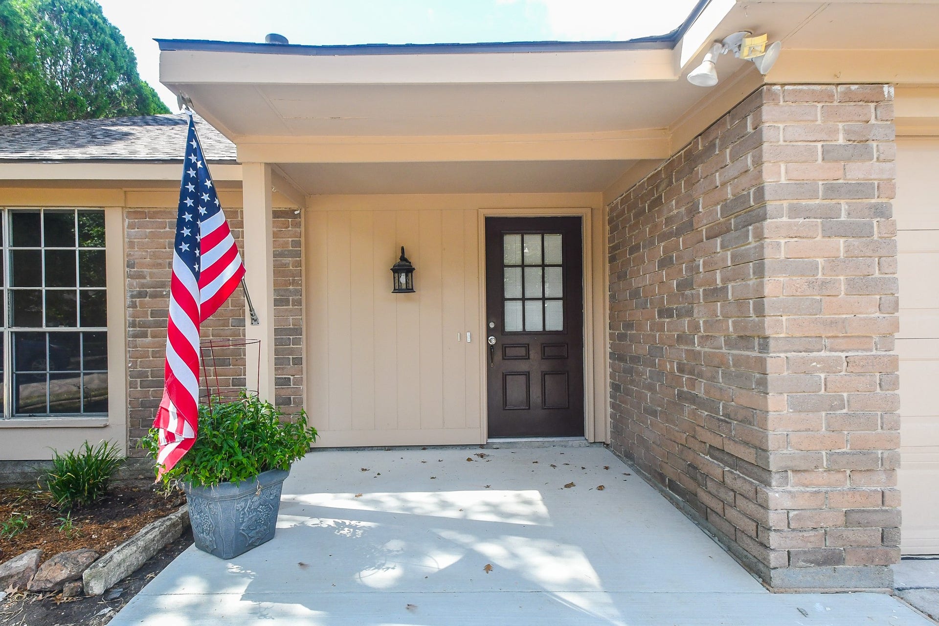 21707 Park Valley Drive, Katy, TX 77450 large front porch