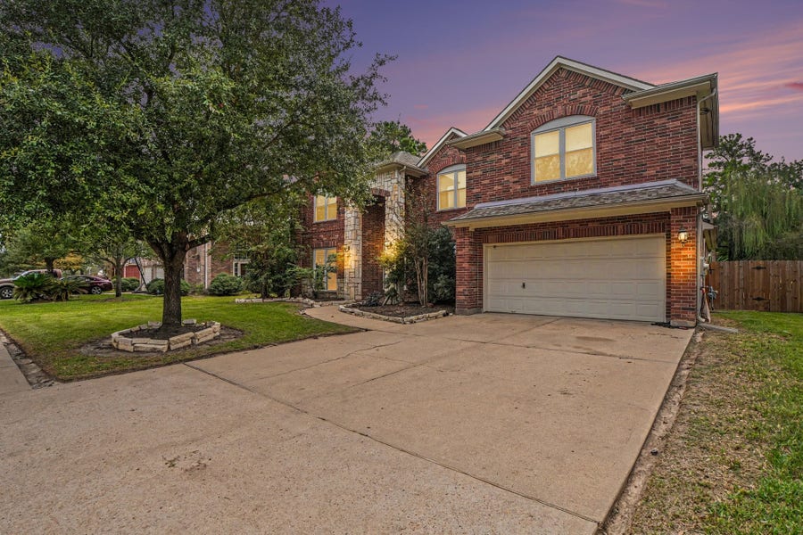 Property photo for 12807 Rocky Briar Lane, Tomball, TX