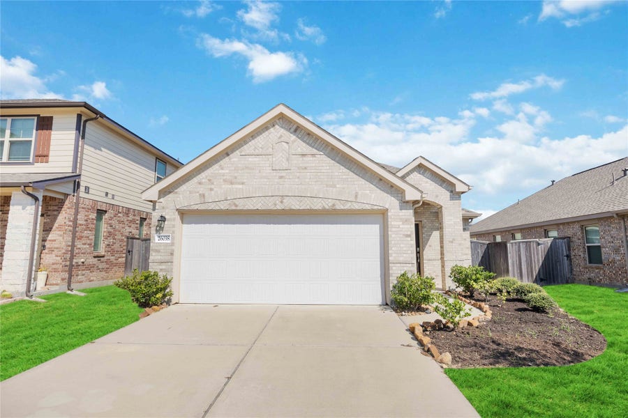 Property photo for 26038 Quiet Field Court, Richmond, TX
