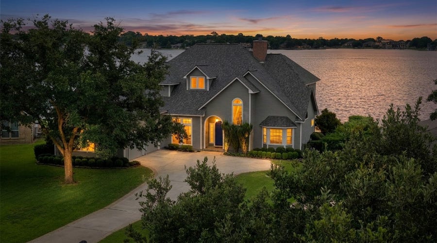 Property photo for 12130 Sagittarius Drive E, Willis, TX