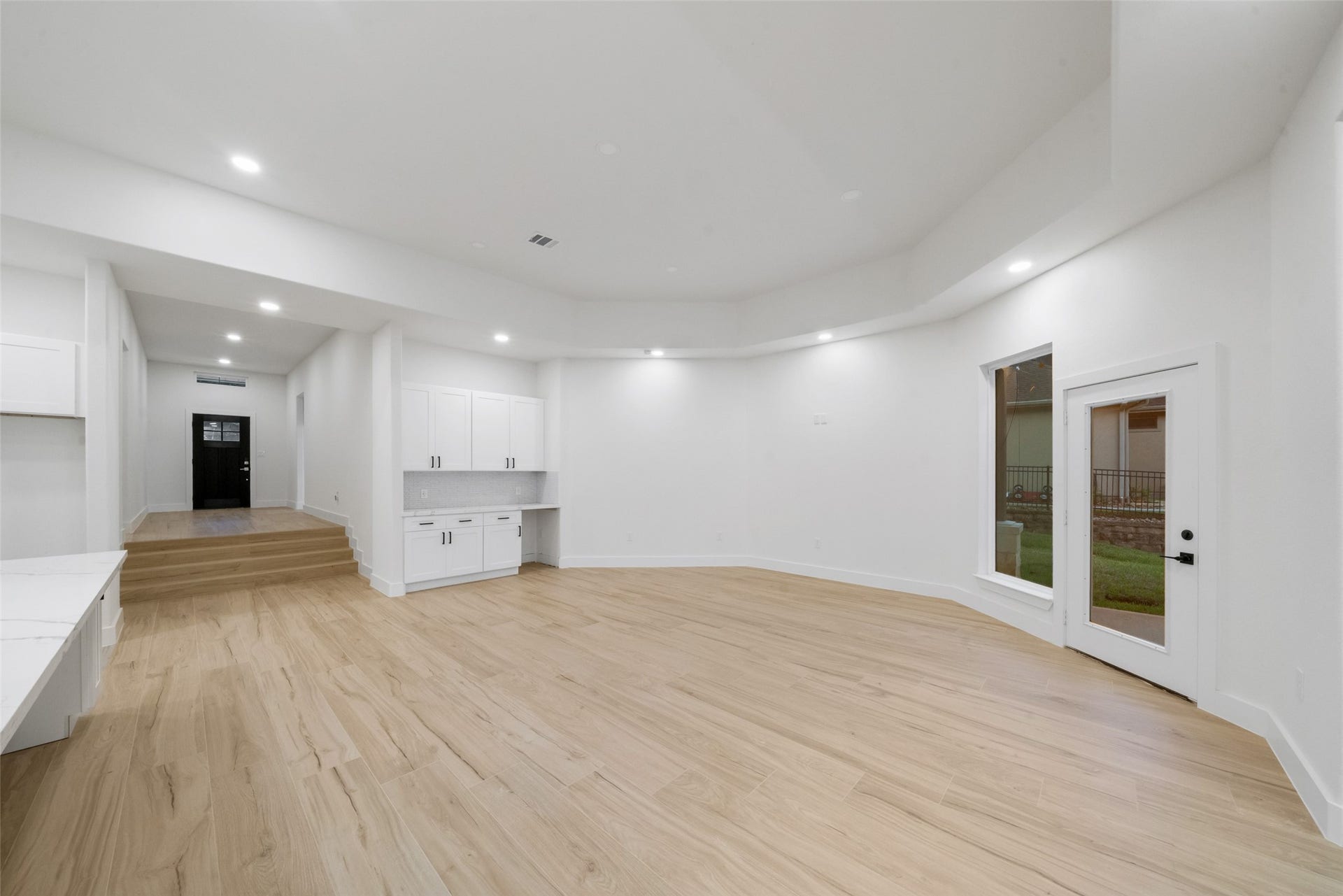 4833 W Fork Boulevard, Conroe, TX 77304 4833 W Fork Boulevard, Conroe, TX 77304