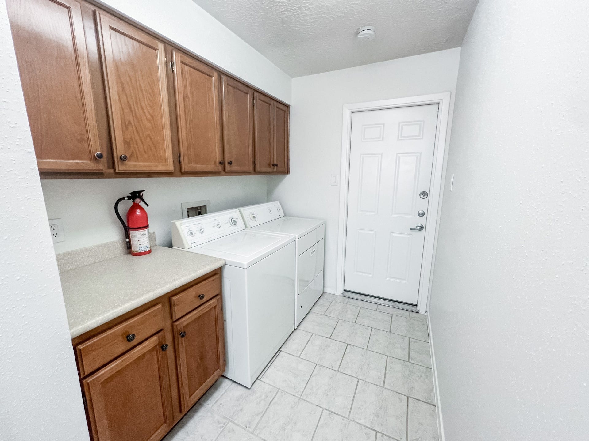 347 Elder Vista Drive, Houston, TX 77598 347 Elder Vista Drive, Houston, TX 77598