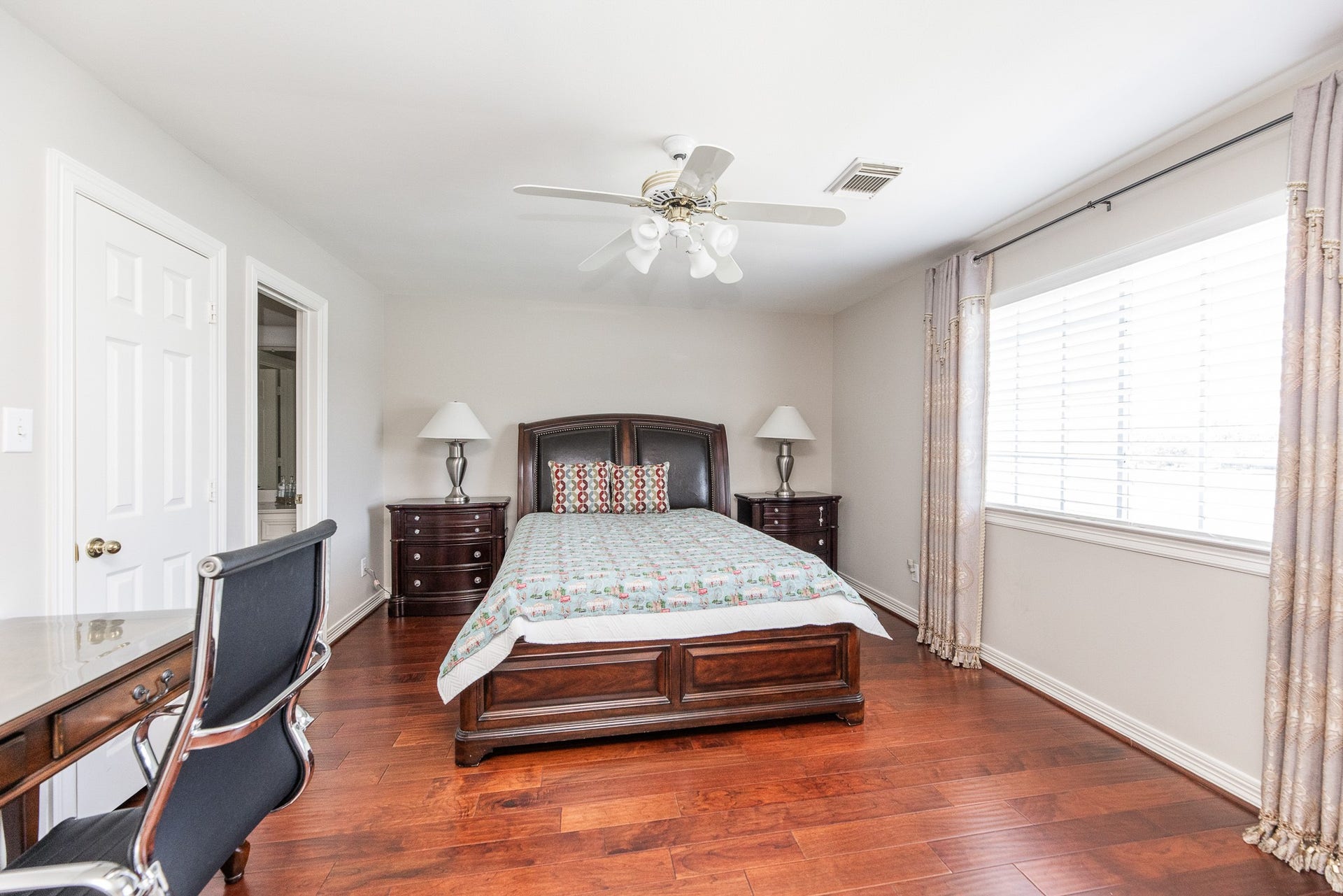 1907 Waterside Drive, Missouri City, TX 77459 1907 Waterside Drive, Missouri City, TX 77459