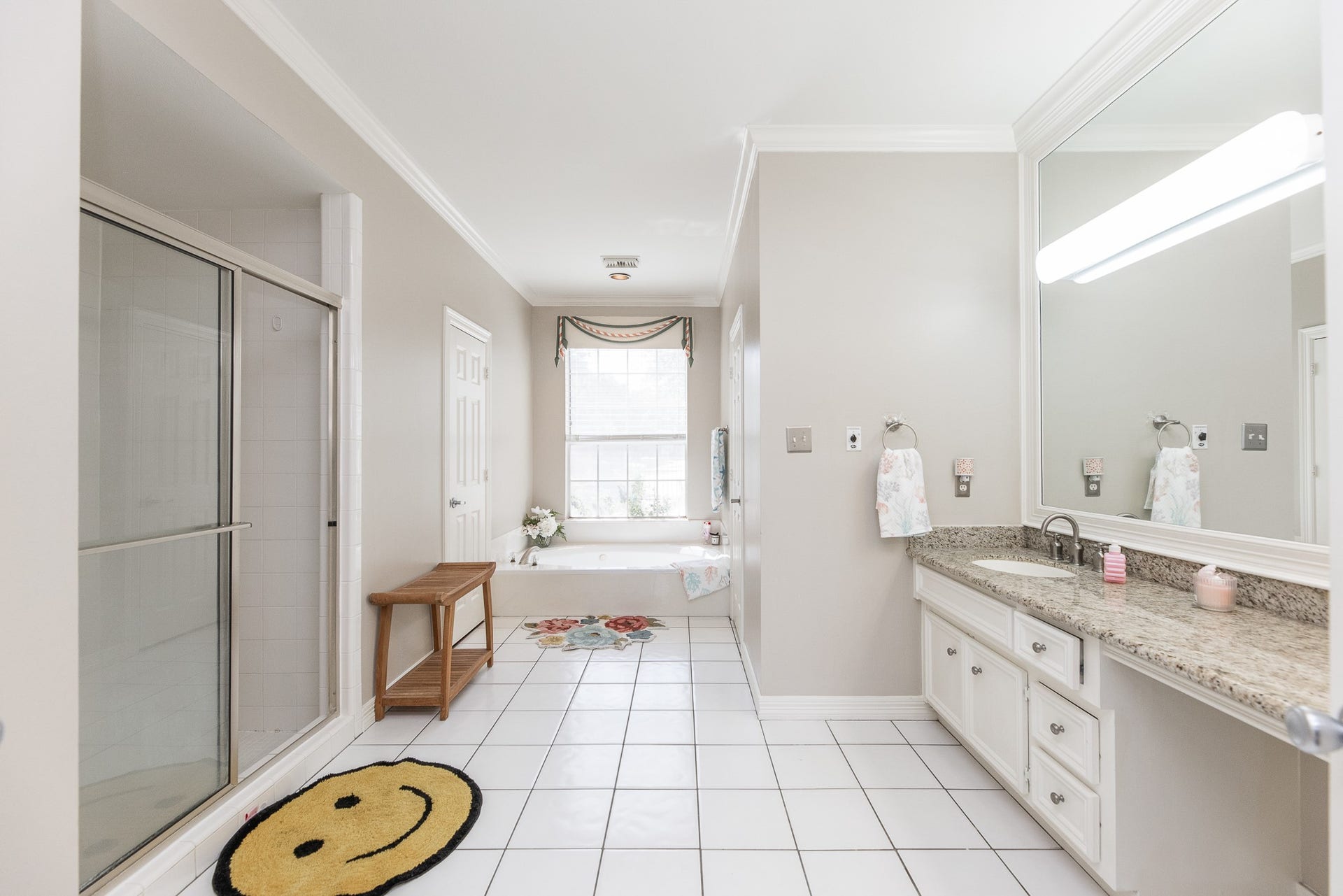 1907 Waterside Drive, Missouri City, TX 77459 1907 Waterside Drive, Missouri City, TX 77459