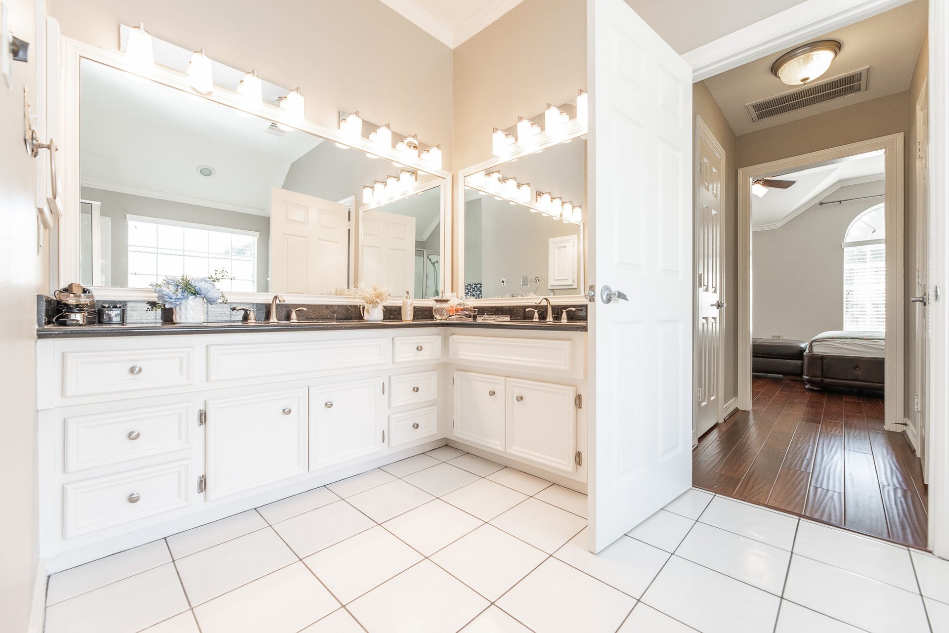1907 Waterside Drive, Missouri City, TX 77459 1907 Waterside Drive, Missouri City, TX 77459