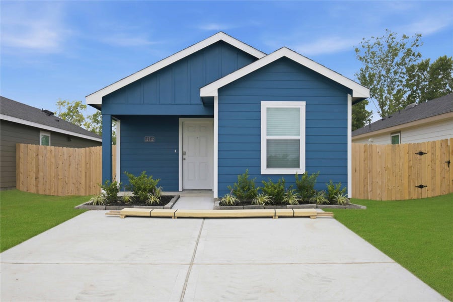 Property photo for 6031 Pineapple Street, Houston, TX