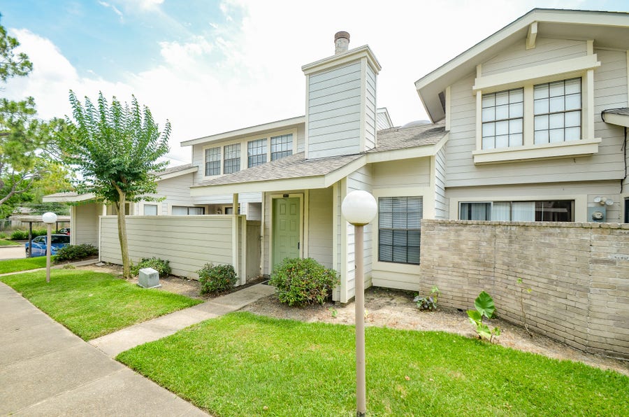 Property photo for 6211 Ludington Drive, #21-909, Houston, TX