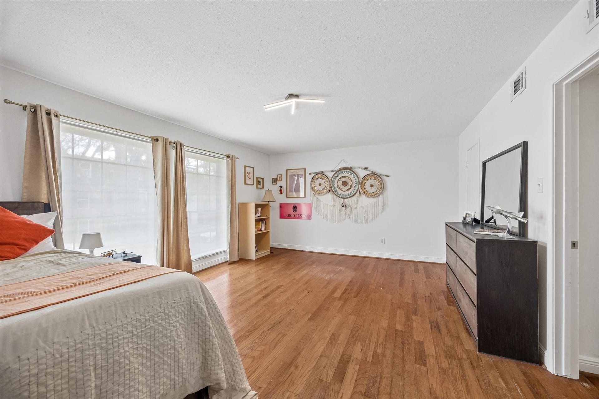 474 N Post Oak Lane, #474, Houston, TX 77024 474 N Post Oak Lane, #474, Houston, TX 77024