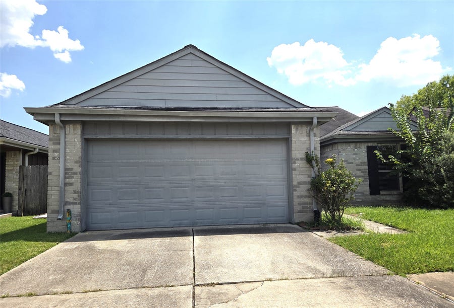 Property photo for 13427 Juniper Point Drive, Houston, TX
