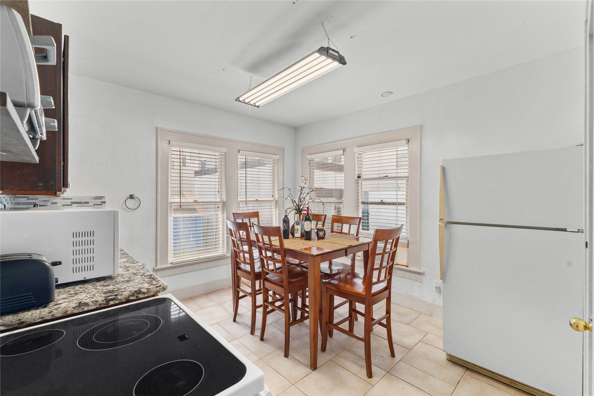 2511 Whitney, #B, Houston, TX 77006 2511 Whitney, #B, Houston, TX 77006