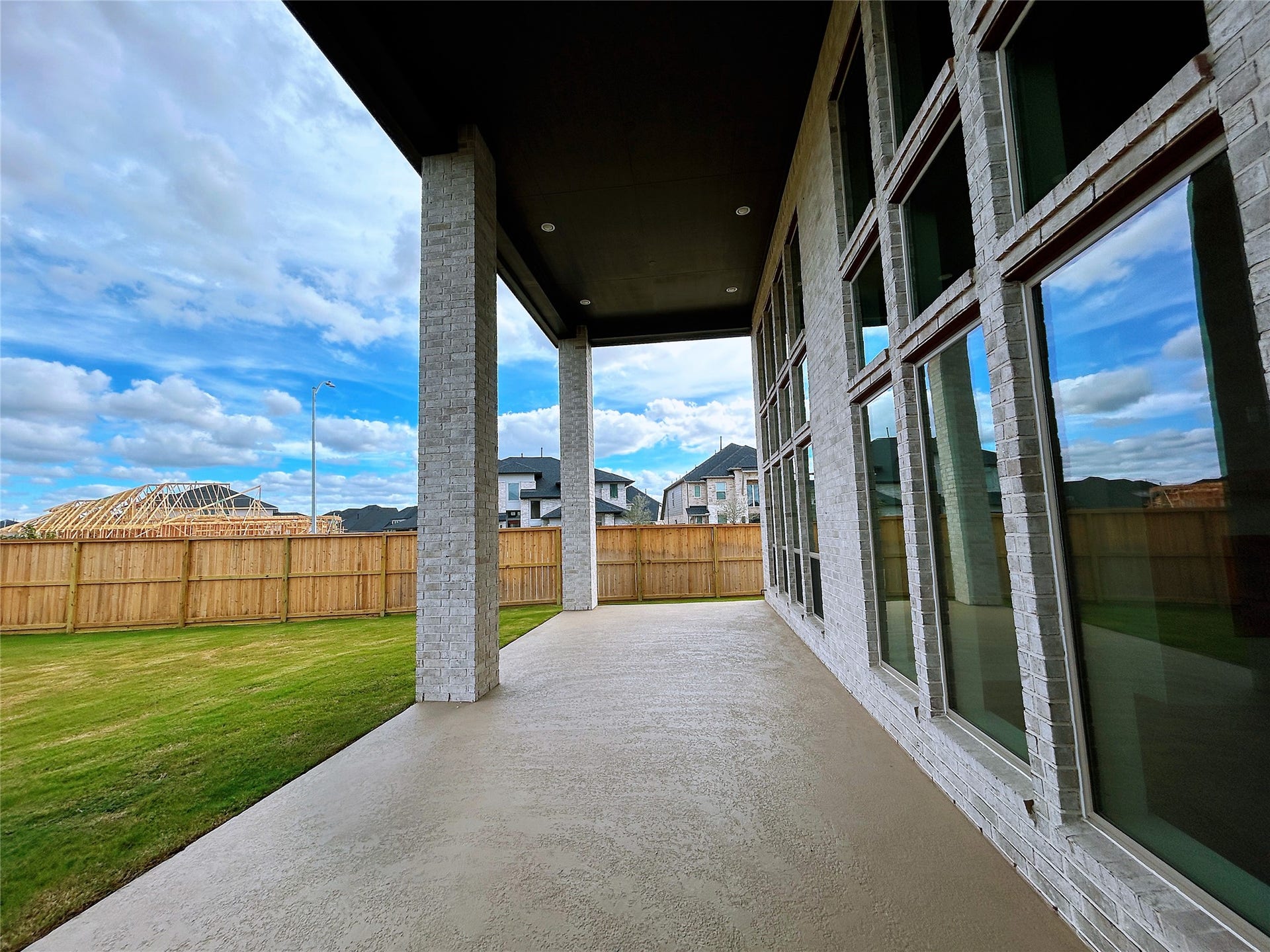 5515 Holly Hollow Lane, Fulshear, TX 77441 5515 Holly Hollow Lane, Fulshear, TX 77441