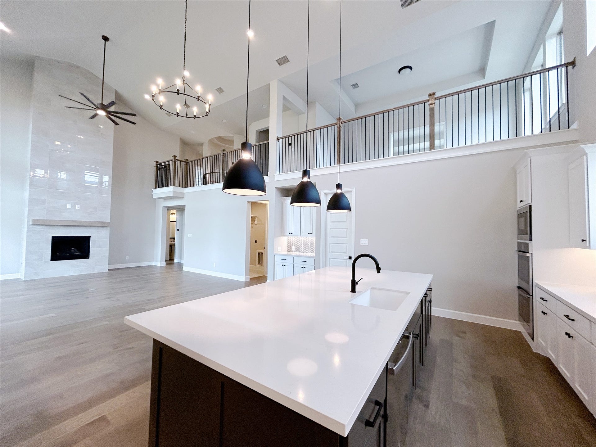 5515 Holly Hollow Lane, Fulshear, TX 77441 5515 Holly Hollow Lane, Fulshear, TX 77441