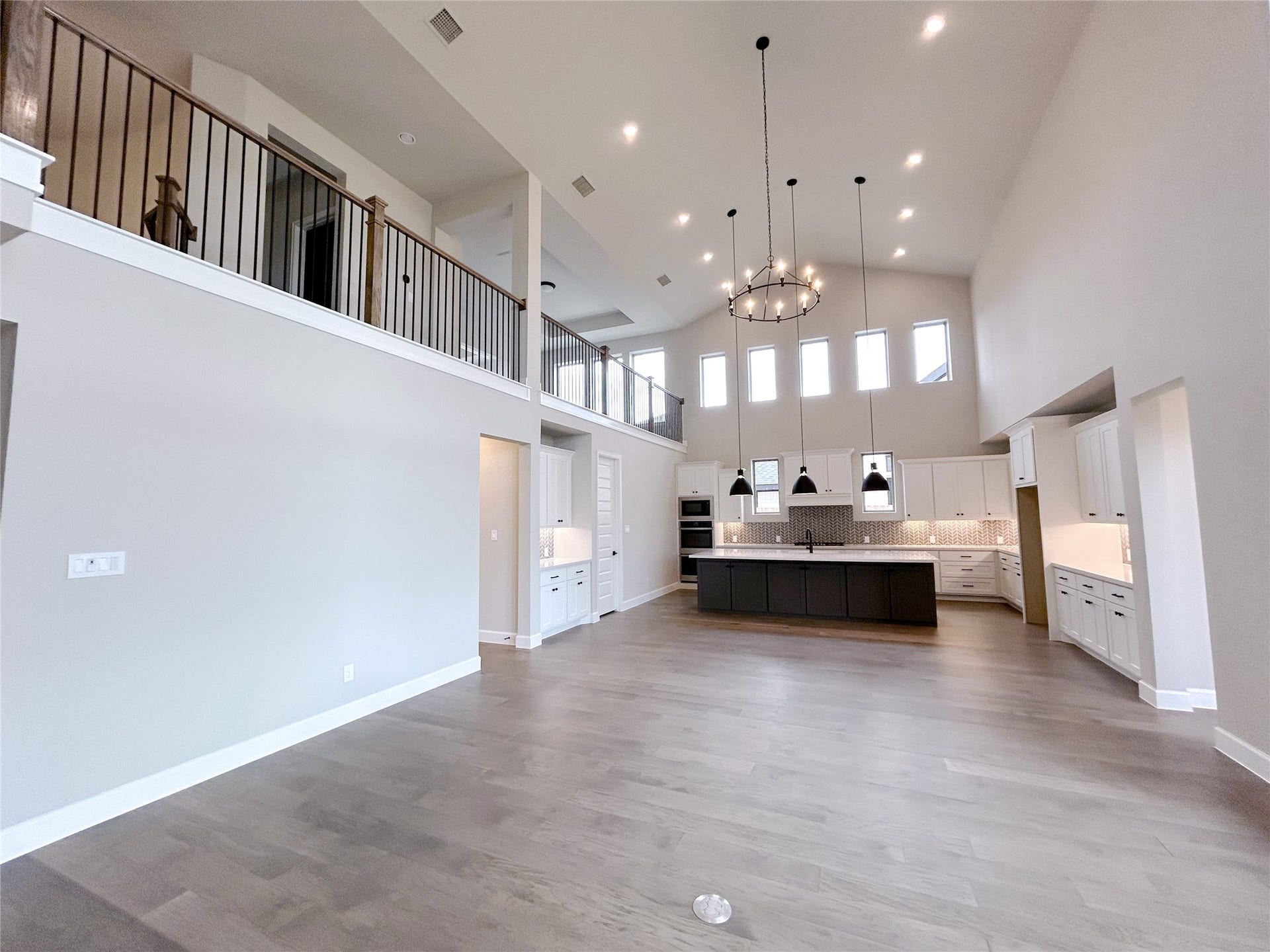 5515 Holly Hollow Lane, Fulshear, TX 77441 5515 Holly Hollow Lane, Fulshear, TX 77441