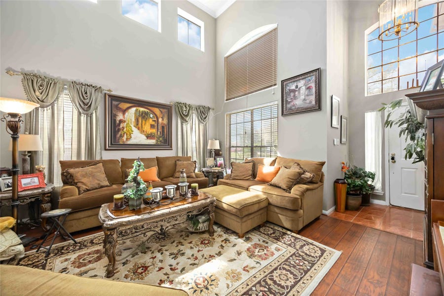 Property photo for 602 Beverly Circle, Stafford, TX