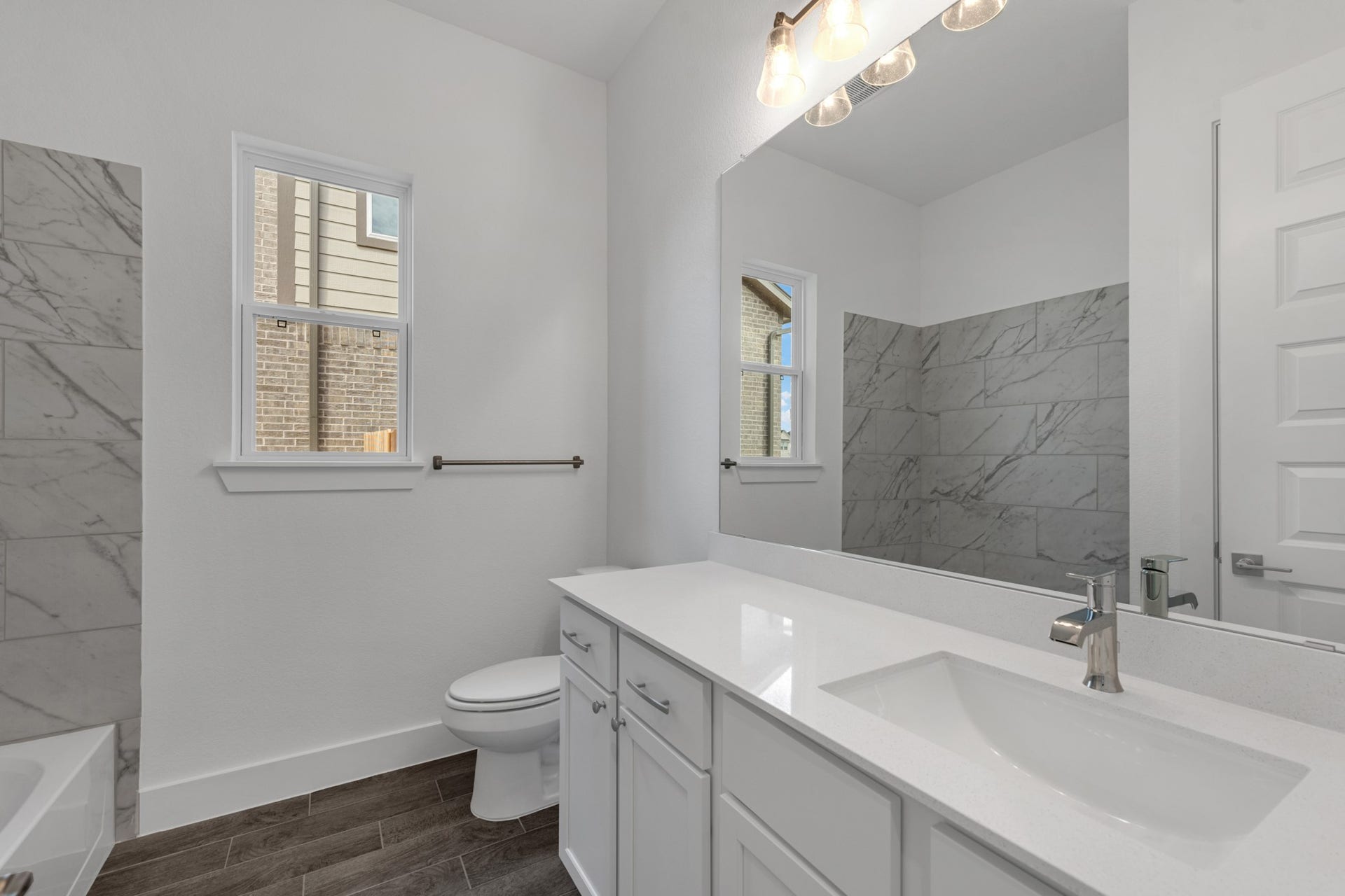 4519 Breezewood Drive, Rosenberg, TX 77471