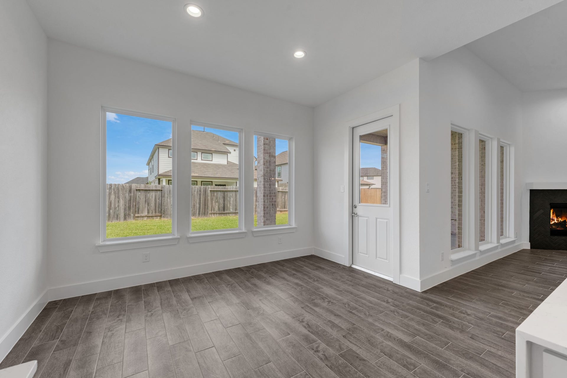 4519 Breezewood Drive, Rosenberg, TX 77471
