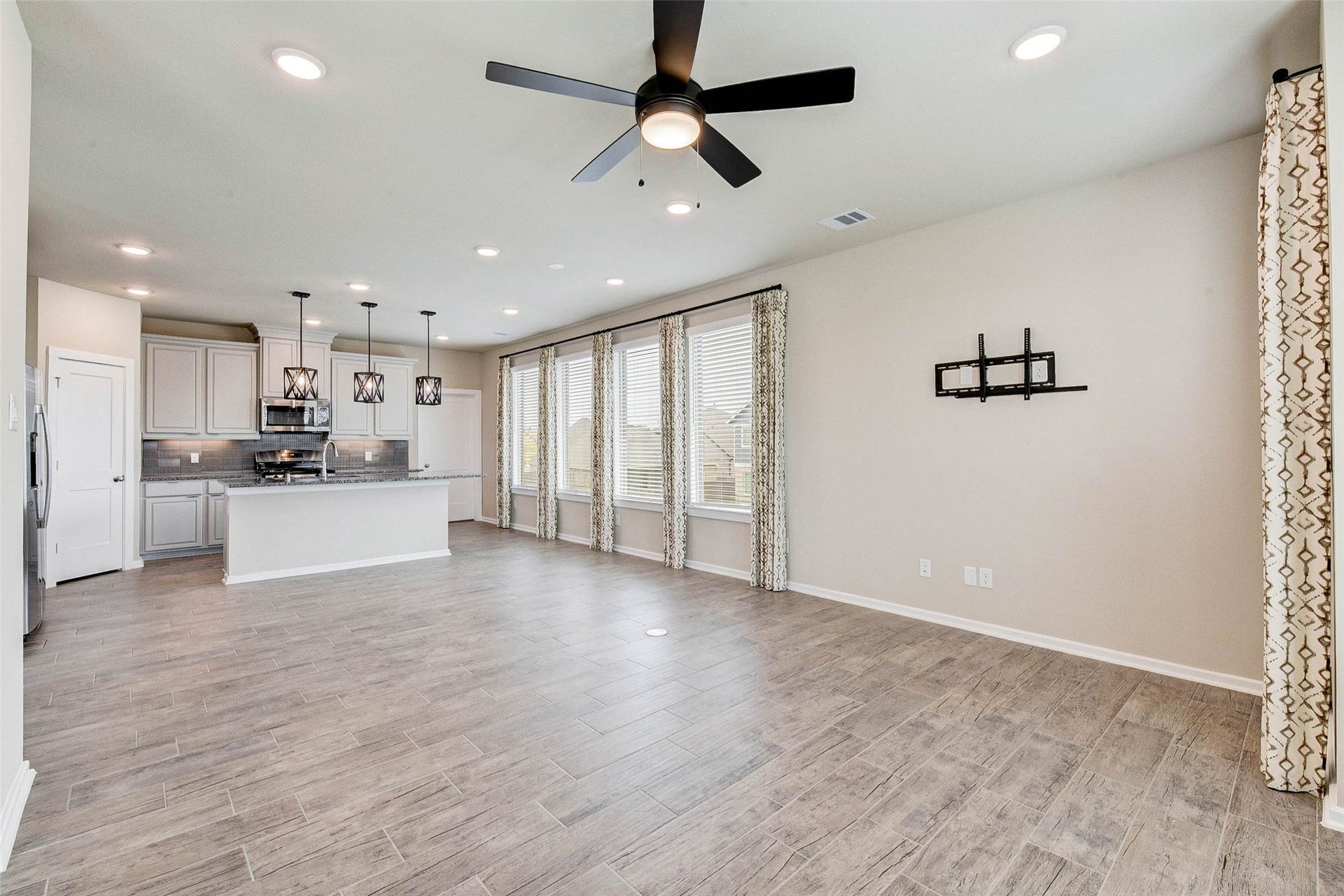 11831 Marbled White Lane, Humble, TX 77346 11831 Marbled White Lane, Humble, TX 77346