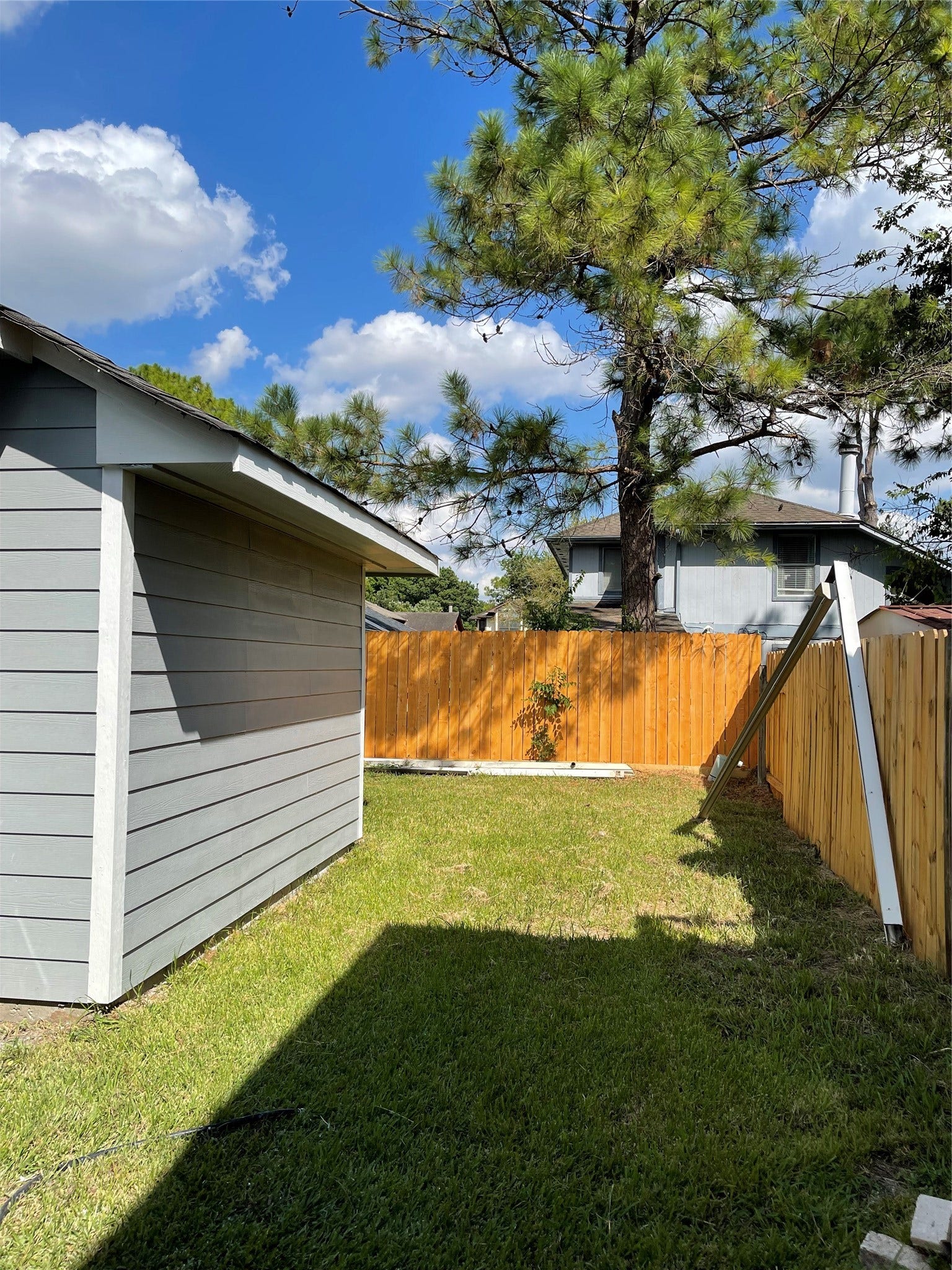 9415 Westacre Place, Houston, TX 77083 9415 Westacre Place, Houston, TX 77083