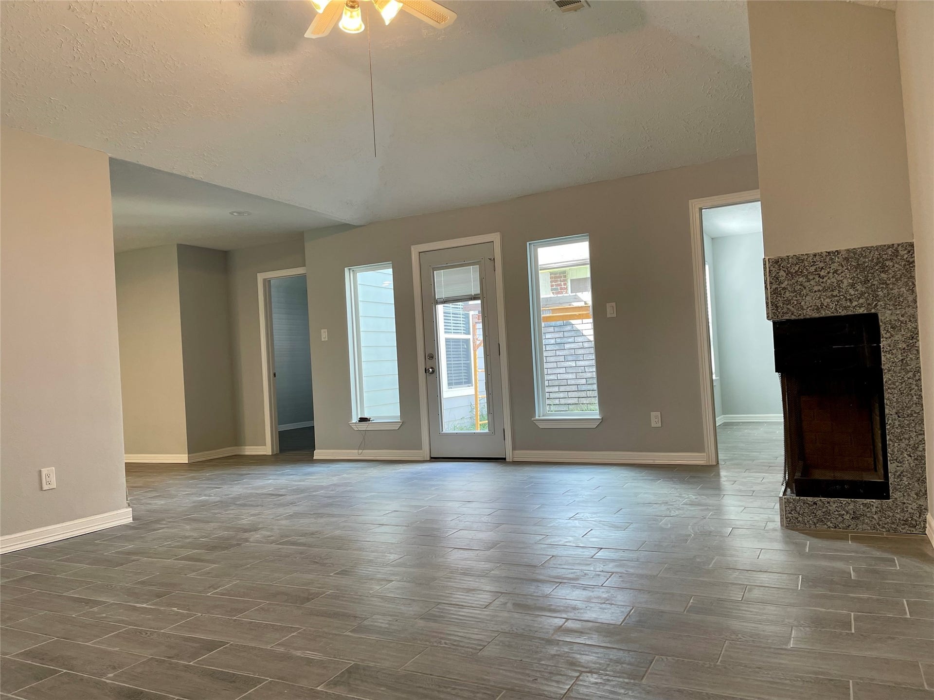 9415 Westacre Place, Houston, TX 77083 Loft of natural light