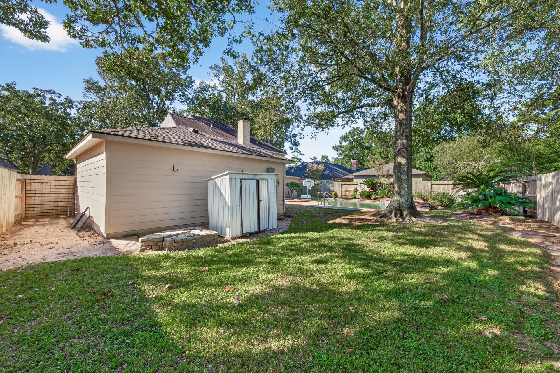 3126 Silver Glade Drive, Kingwood, TX 77345
