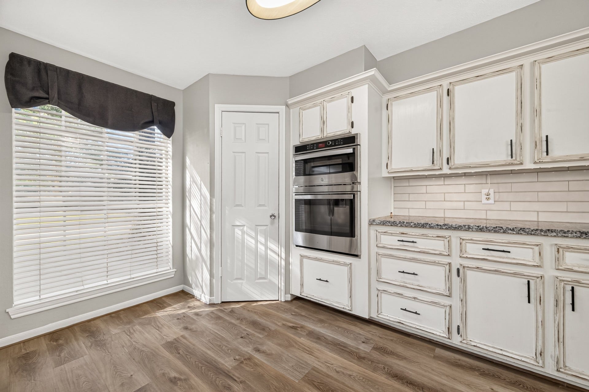 3126 Silver Glade Drive, Kingwood, TX 77345