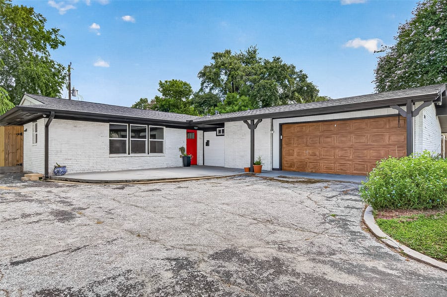 Property photo for 7034 Langdon Lane, Houston, TX