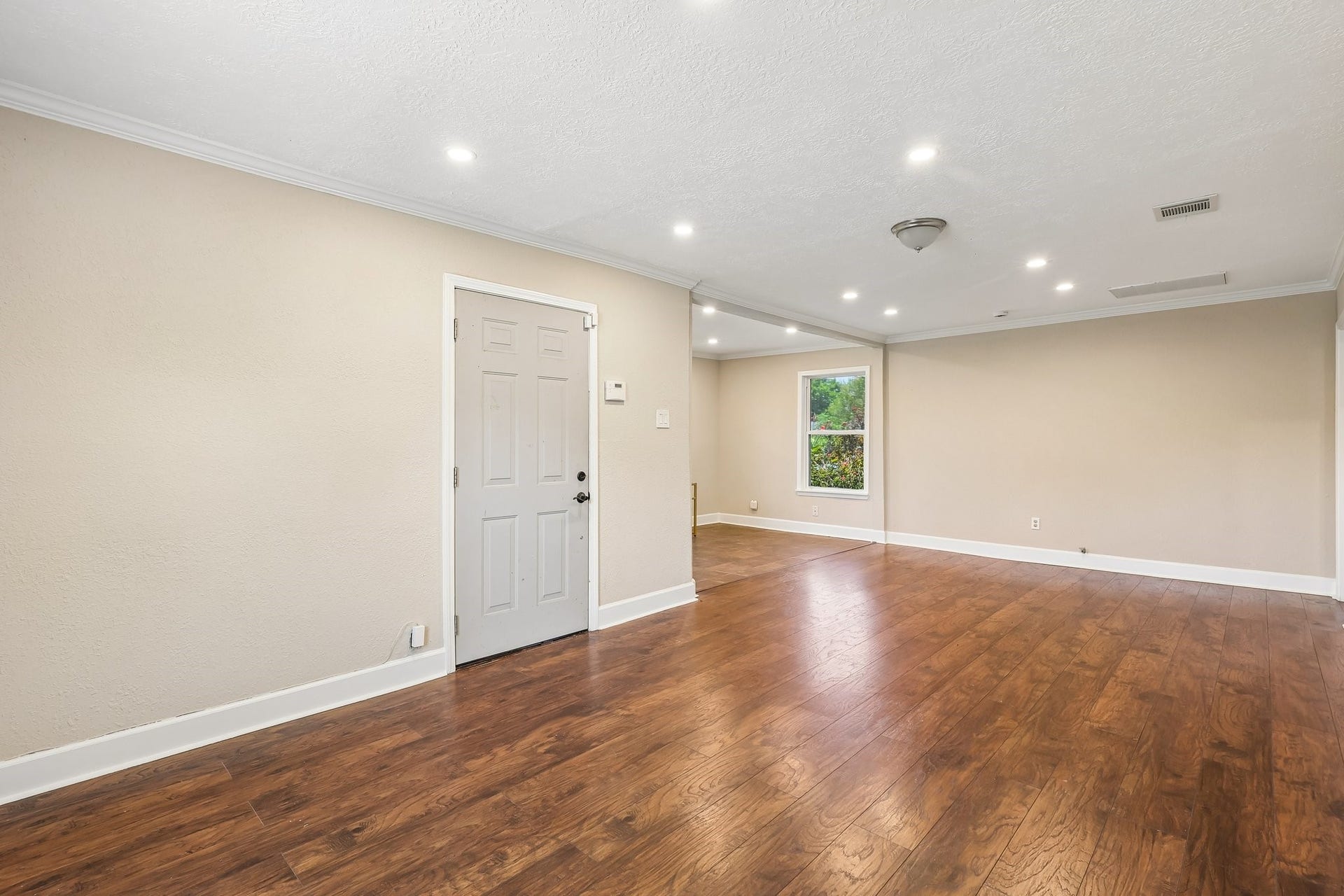 4516 Dewberry Street, Houston, TX 77021 4516 Dewberry Street, Houston, TX 77021