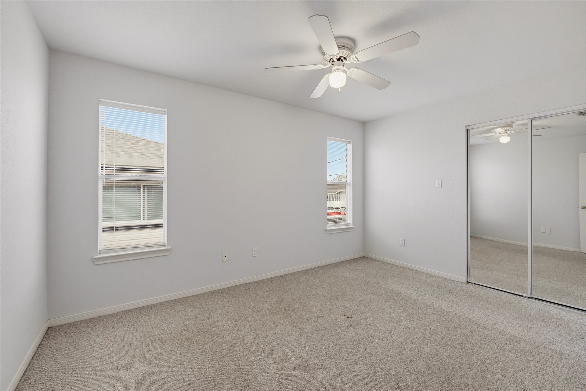 582 Warsaw Street, Bayou Vista, TX 77563 582 Warsaw Street, Bayou Vista, TX 77563