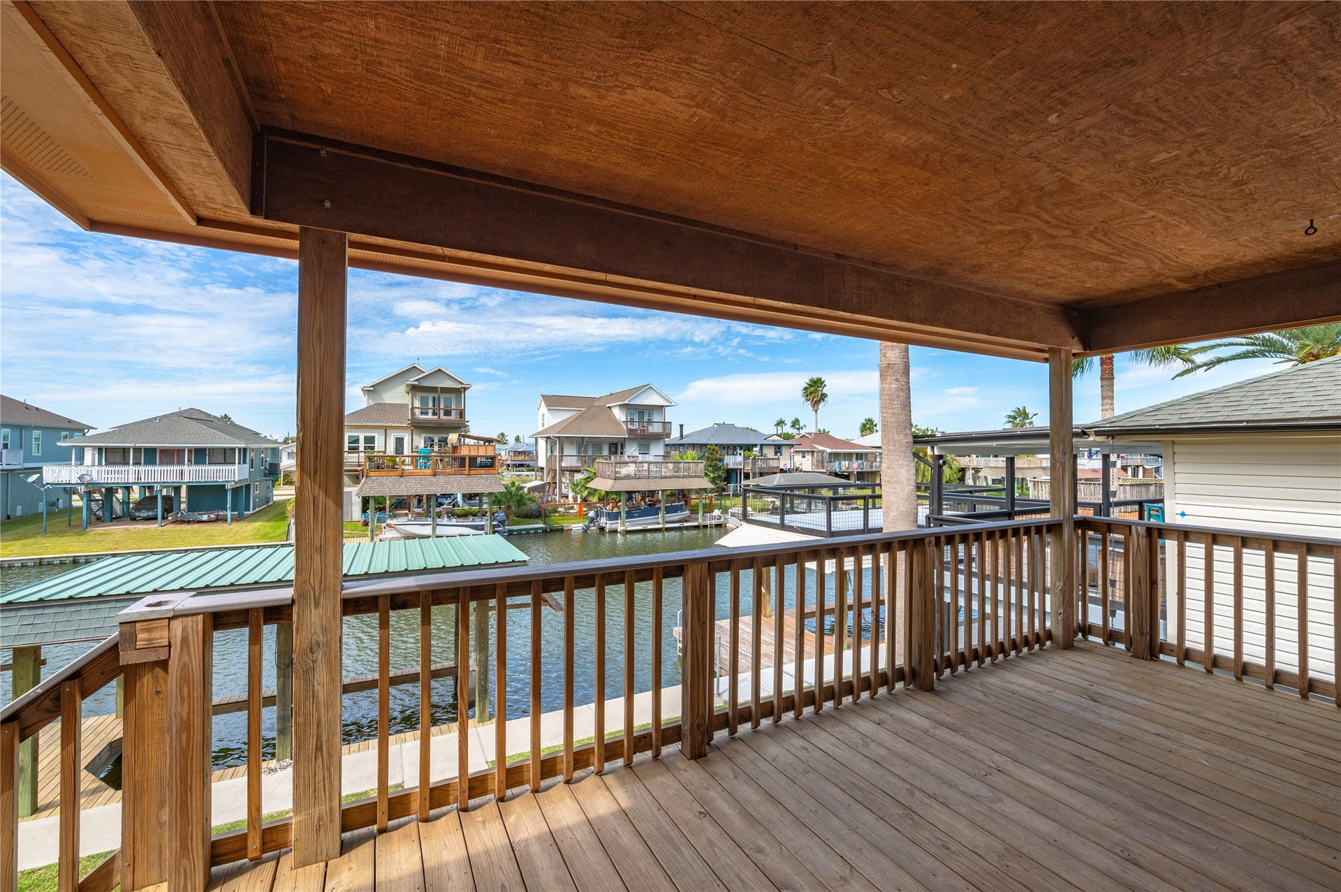582 Warsaw Street, Bayou Vista, TX 77563 582 Warsaw Street, Bayou Vista, TX 77563