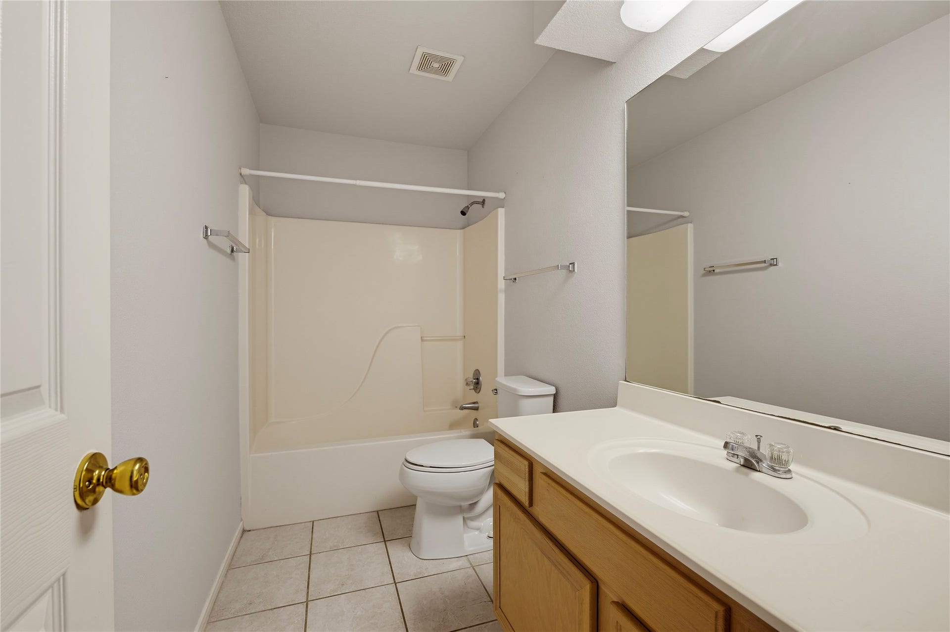 582 Warsaw Street, Bayou Vista, TX 77563 582 Warsaw Street, Bayou Vista, TX 77563